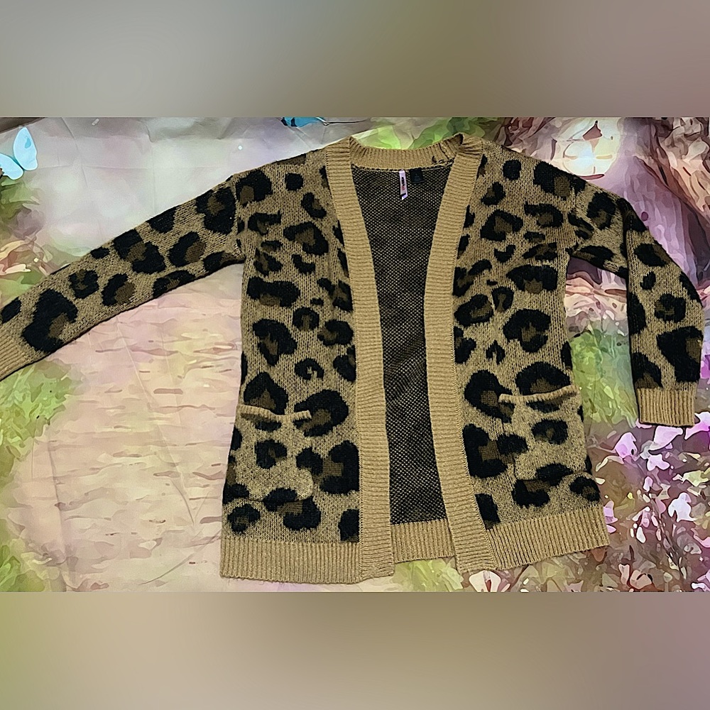 Love By Design Leopard Print Cardigan WITH POCKETS